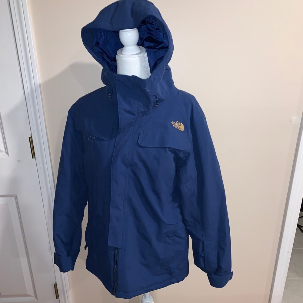 The north face woman’s parka L blue